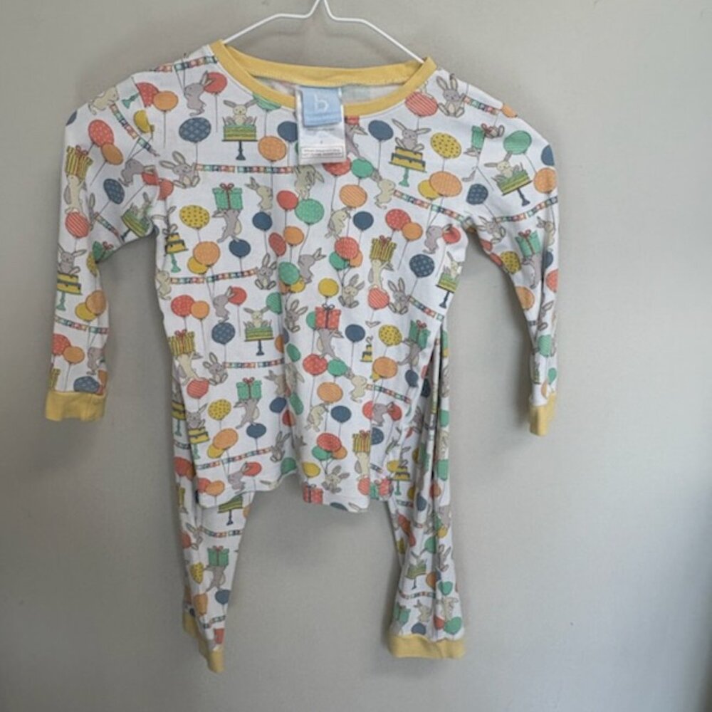 Bella bliss unisex Birthday bunny print pajama set size 6